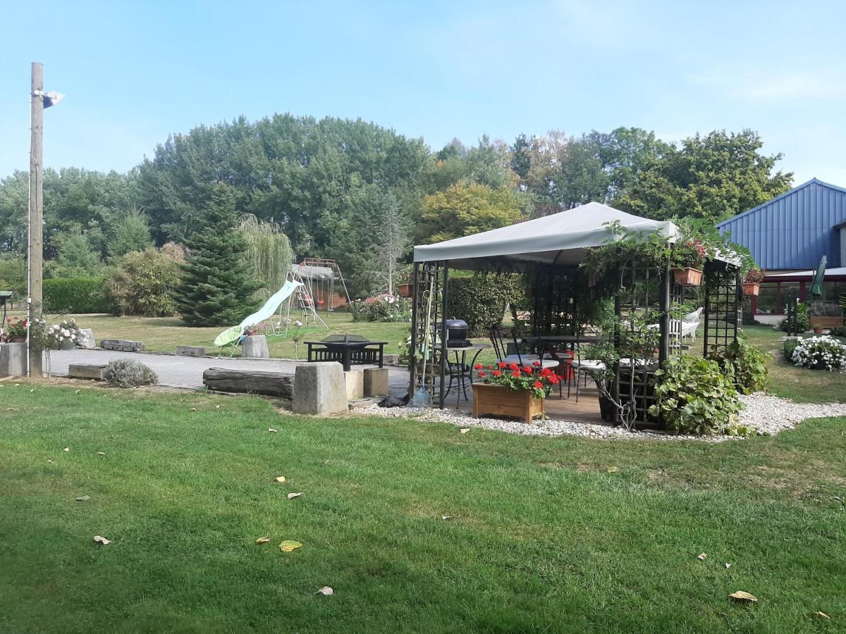 Holiday home Des Peupliers Girondelle