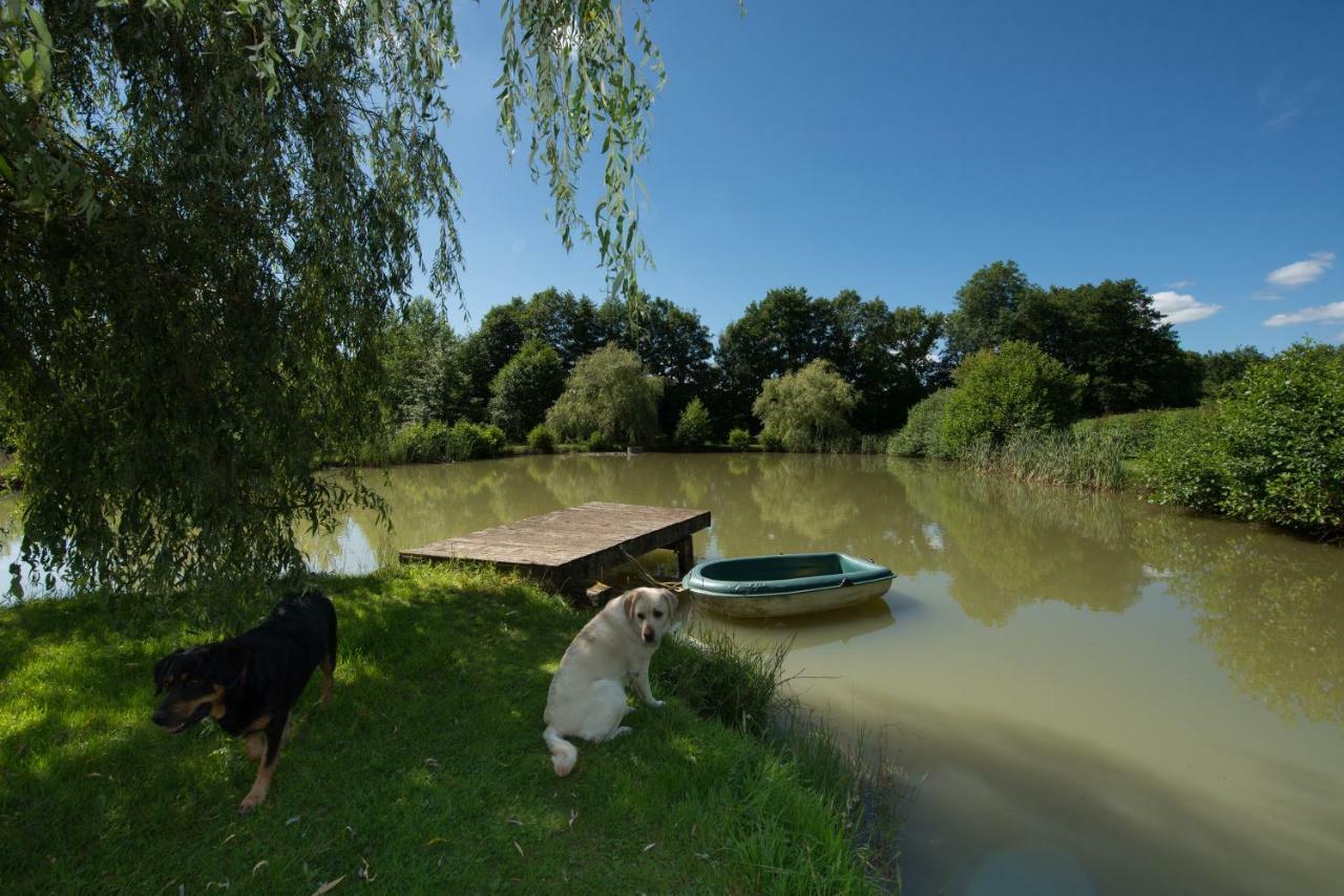 Holiday home Des Peupliers Girondelle